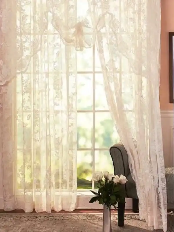 Lace-Curtains