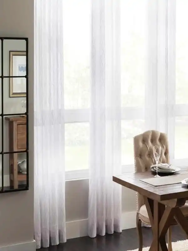 Dragon Mart Curtains