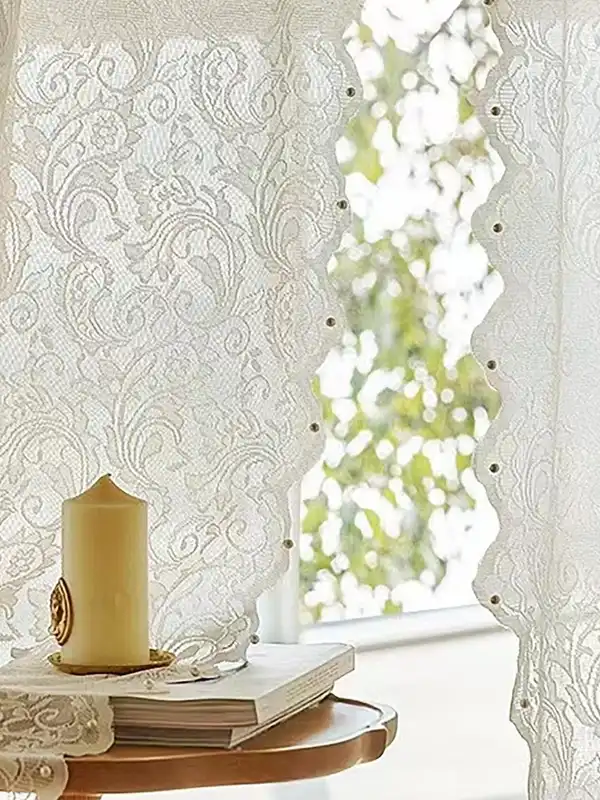 Lace-Curtains